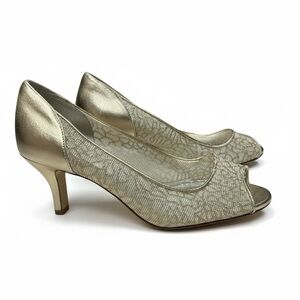 Caparros Gold Sparkly Lace Peep Toe Heels Size 8.5
